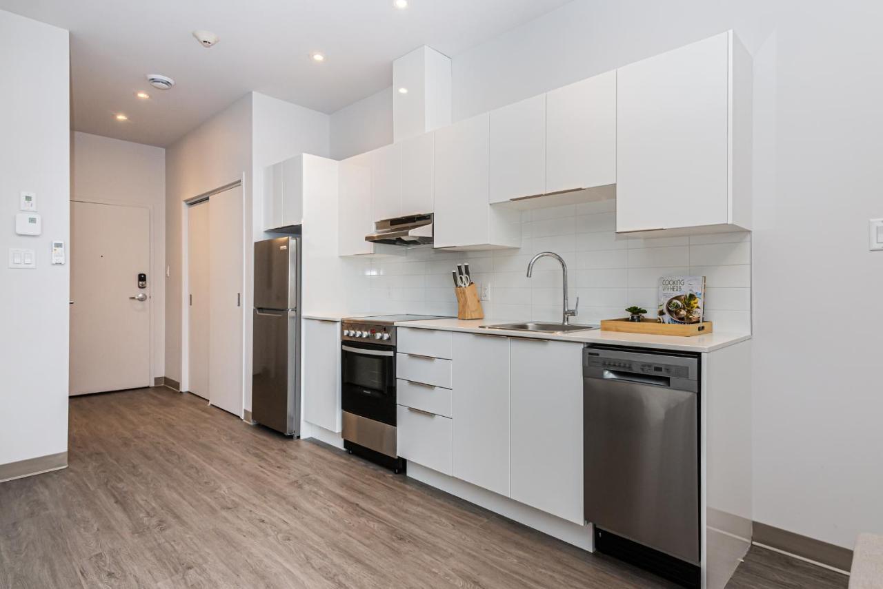 Brand New And Perfectly Located Flat In Le Plateau By Den Stays Montreal Bagian luar foto