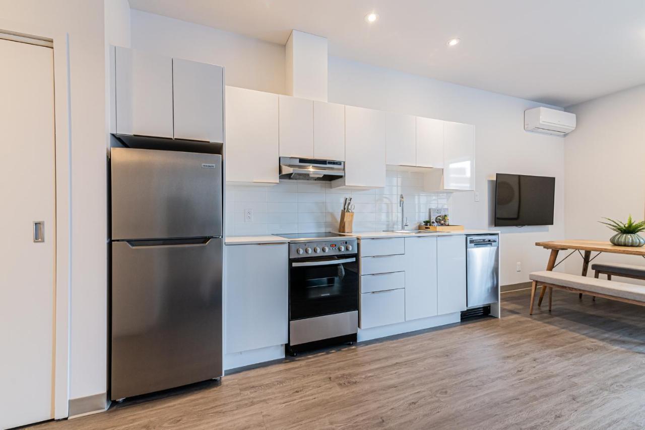 Brand New And Perfectly Located Flat In Le Plateau By Den Stays Montreal Bagian luar foto